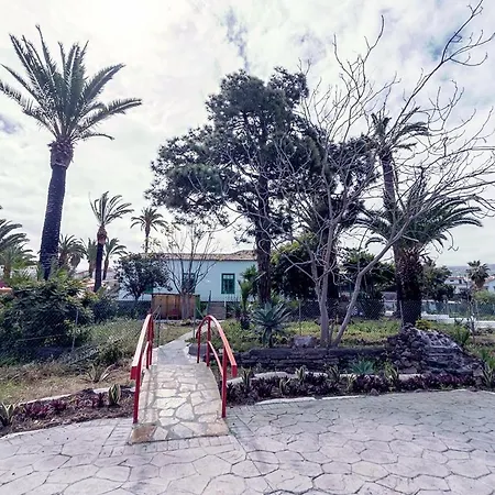 Guest house La Violeta *
